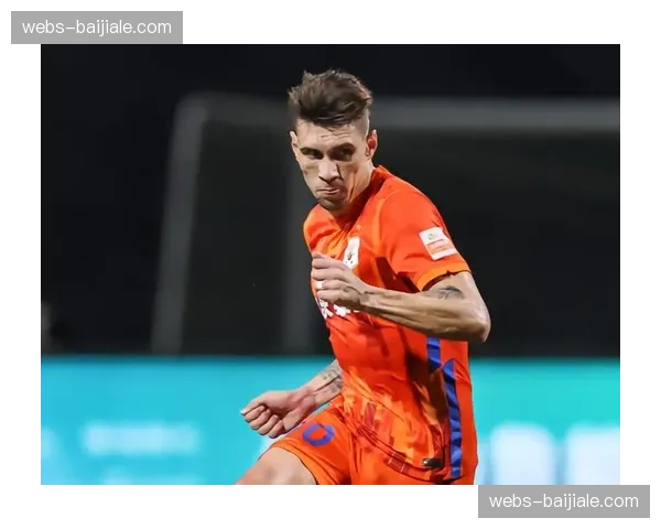 布莱顿边路进攻威胁减弱 齐马斯膝关节受伤预计八月方能回归